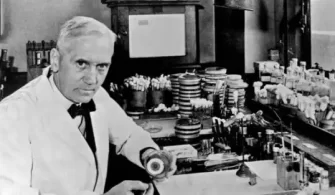alexander-fleming-neyi-icat-etti