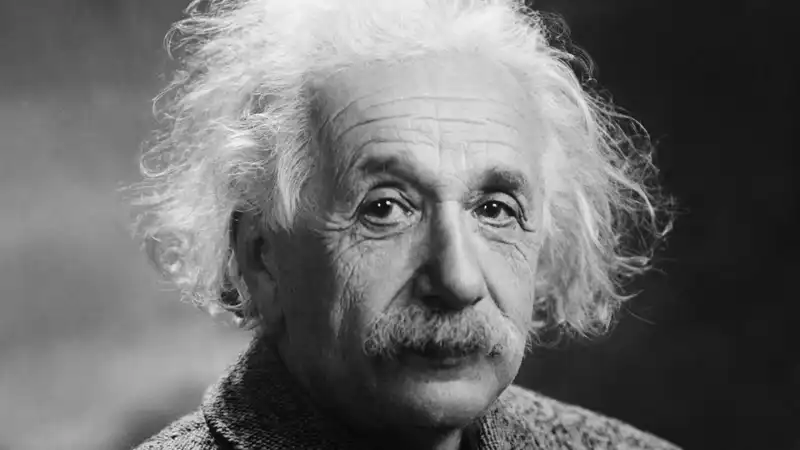 Albert Einstein Ne Zaman Amerikan Vatandaşı Oldu?